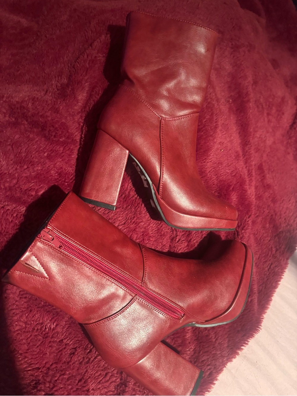 Red Platform Block Heel Ankle Boots with Side Zip